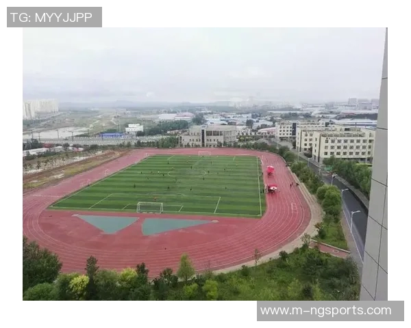 深圳街舞队区域防守打法的运动专业分析与解读