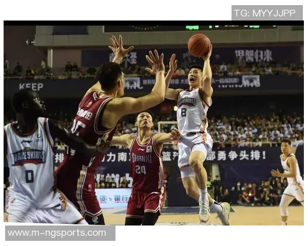 运动最新数据武汉篮球队配合策略分析与实战应用探讨 运动最新数据武汉篮球队配合策略分析与实战应用探讨